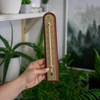 Комнатный термометр с золотистой шкалой (-10°C до +60°C) 28см микс - 6 ['внутренний термометр', ' комнатный термометр', ' термометр для помещений', ' домашний термометр', ' термометр', ' деревянный комнатный термометр', ' термометр с читабельной шкалой', ' термометр с золотистой шкалой', ' термометр для подвешивания']