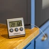 Пищевой термометр с зондом (0°C до 250°C) - 12 ['термометр с зондом', ' электронный термометр', ' кухонный термометр', ' пищевой термометр', ' термометр для запекания', ' для жарки', ' для варки', ' для мяса', ' термометр для хлебных изделий']